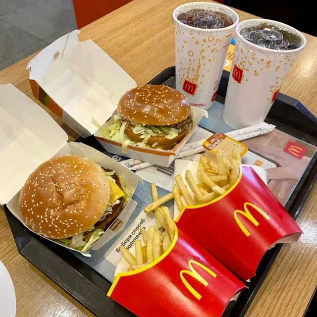 Лучший реферочек🍔🍟 — логотип телеграмм-канала