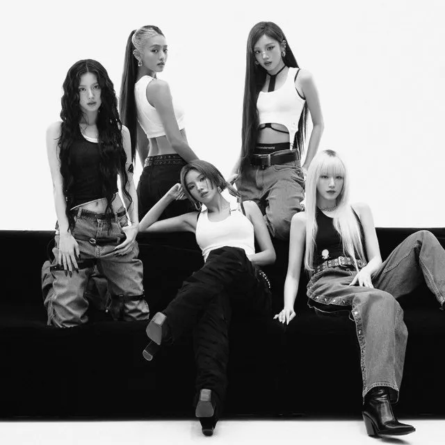 i-dle || Neverland — логотип