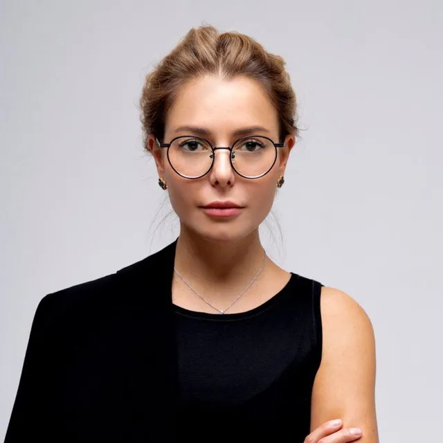 Кристина Потупчик — логотип